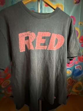 RED (2010 Movie) Promo Release Date T-Shirt
